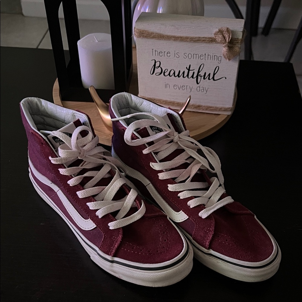 Vans Women's burgundy High-Top Sneakers